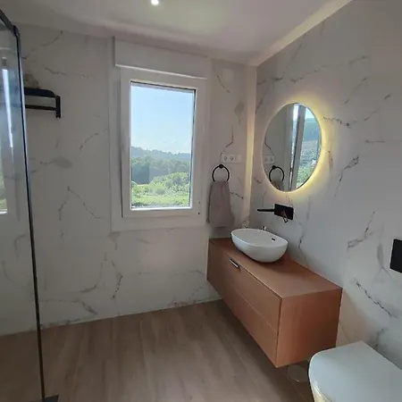 Casa Con Piscina En Limens Holiday home *
